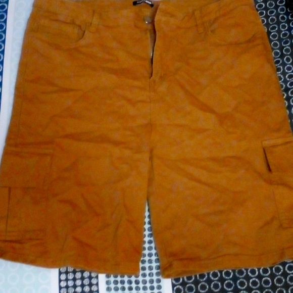 Brown Bermuda denim shorts - Picture 3 of 5